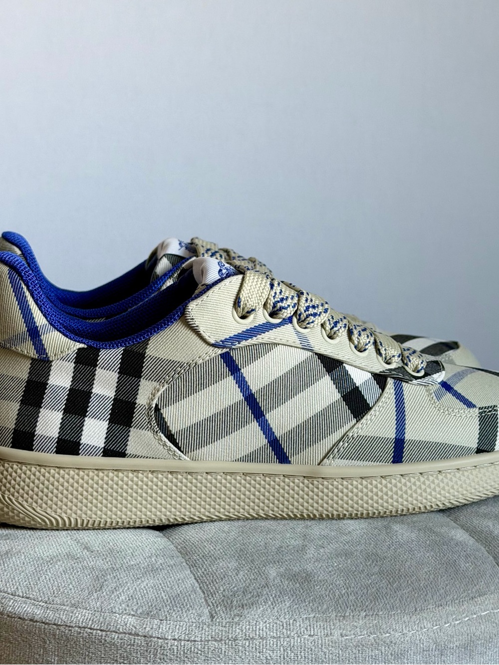 Burberry Check Low Top Sneaker - Picture 4 of 14